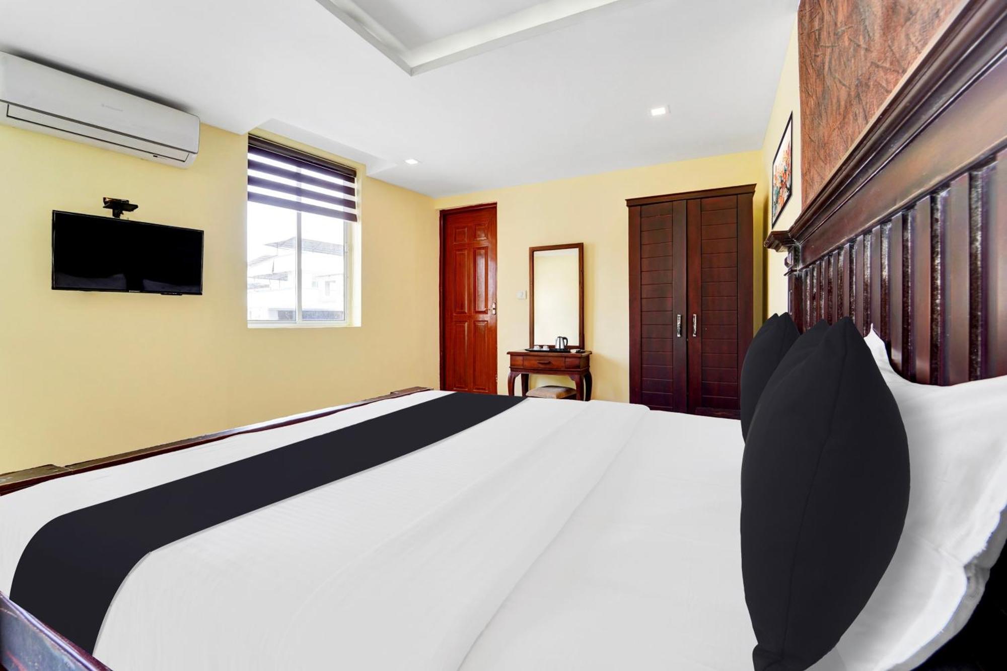 Super Townhouse Ernakulam North Hotel Kochi Екстериор снимка